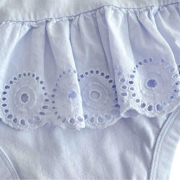 058 GAP Light Purple Eyelet Ruffle Bodysuit - Picture 3 of 3